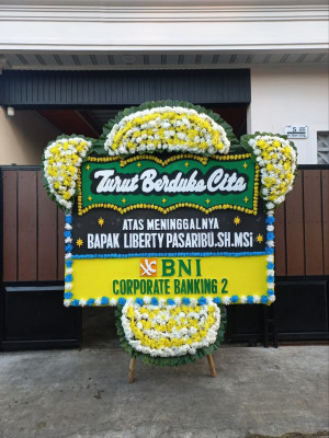Papan Bunga Duka di Mootilango