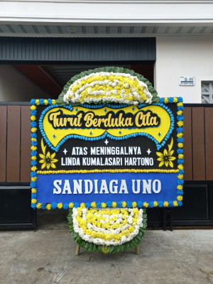 Papan Bunga Duka di Mootilango
