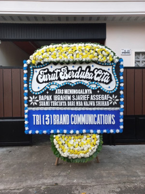 Papan Bunga Duka di Mootilango